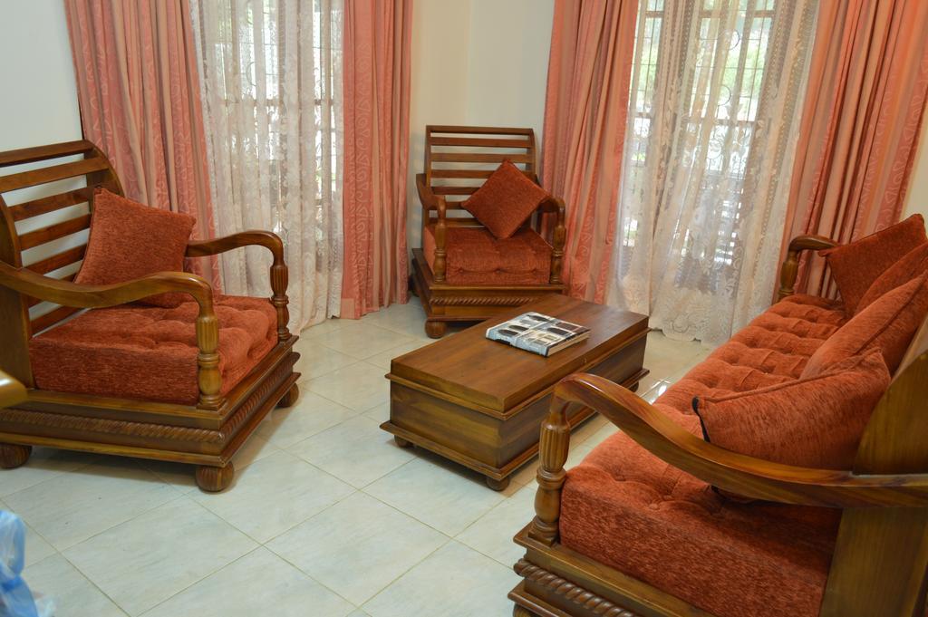 Green View Holiday Resort Канди Экстерьер фото