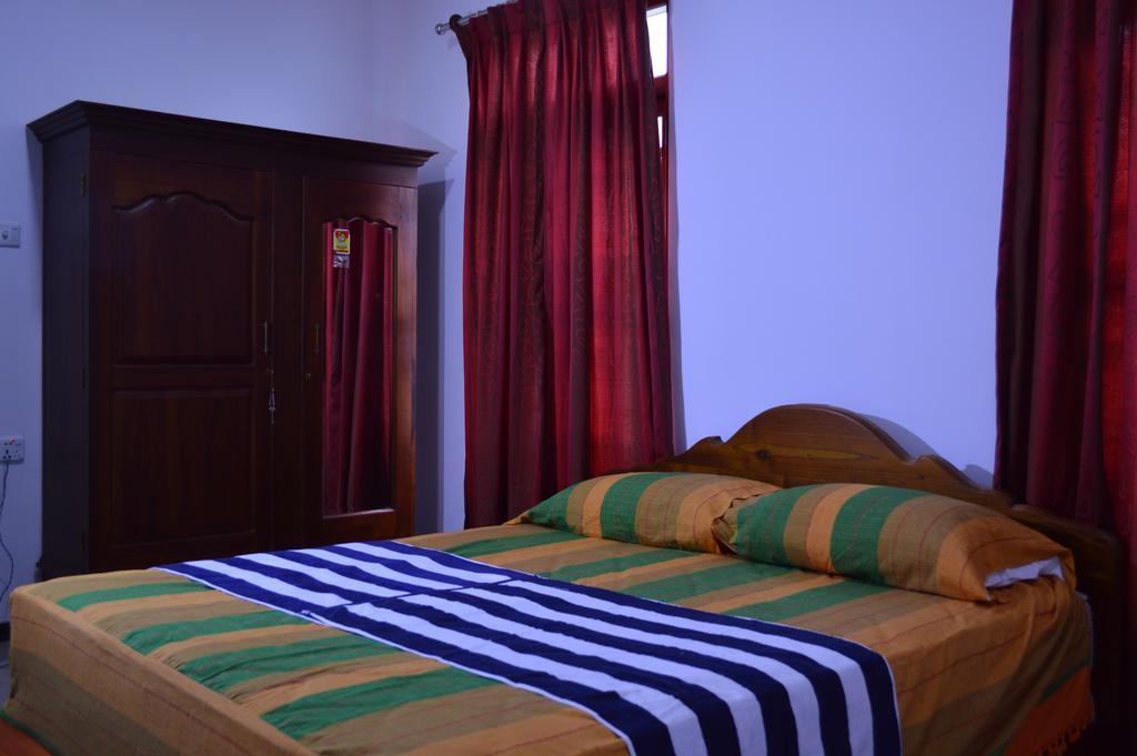 Green View Holiday Resort Канди Номер фото